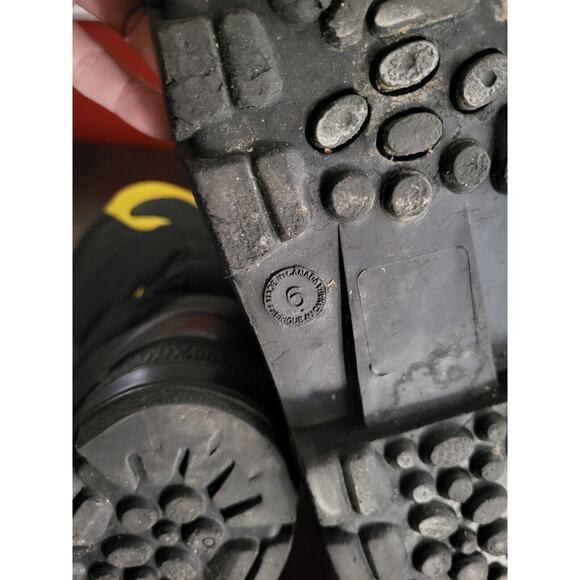 SKI-DOO X-Team SKIDOO Snowmobile Boots Yellow Black Men’s Size 6 - Picture 9 of 9